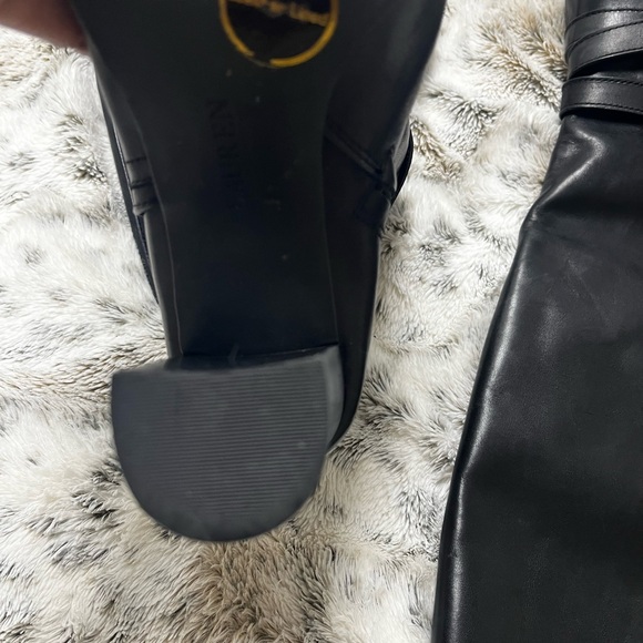 Ralph Lauren Black Leather Heeled Boots - Picture 6 of 6